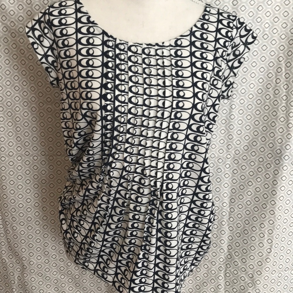White and black Liz Claiborne shirt